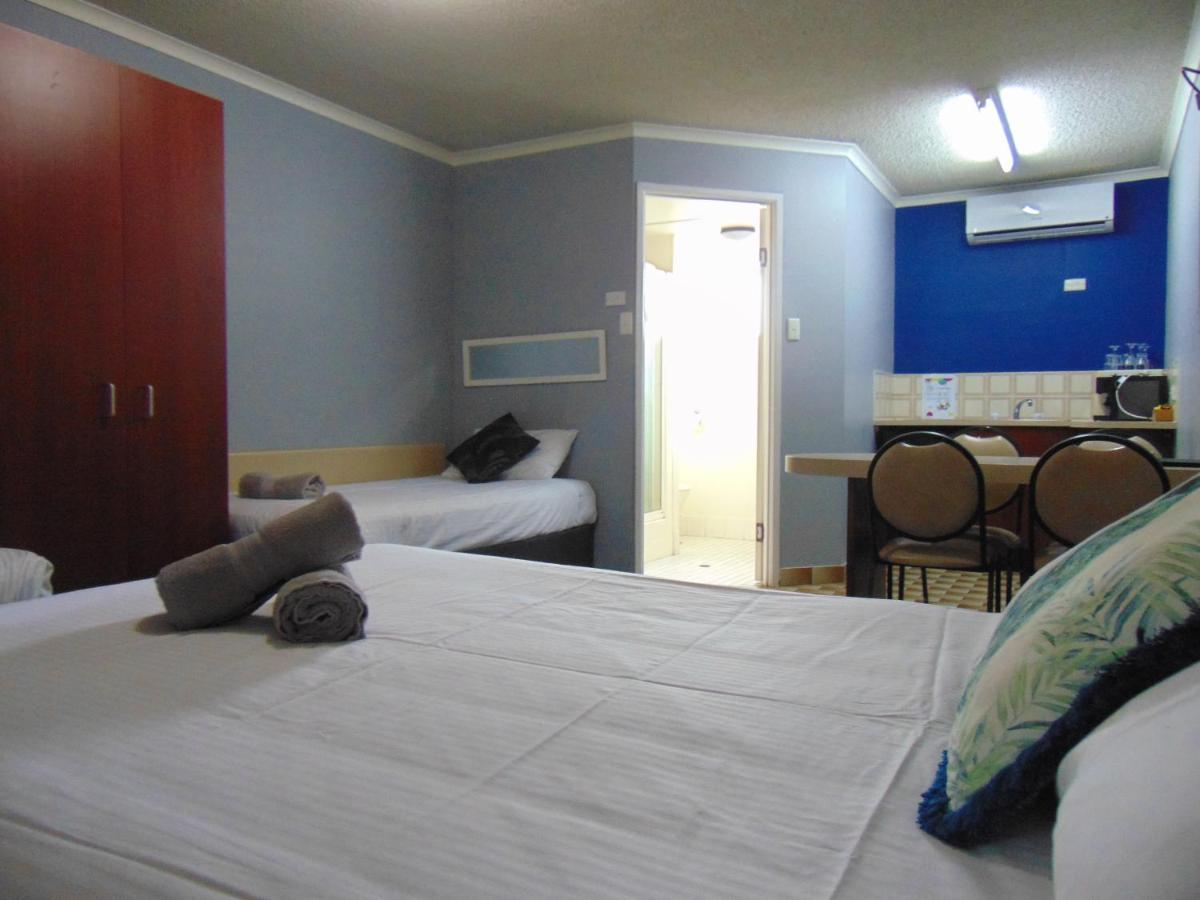 Rockhampton Court Motor Inn Luaran gambar