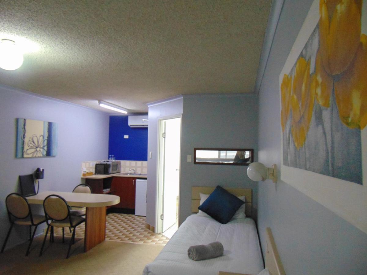 Rockhampton Court Motor Inn Luaran gambar