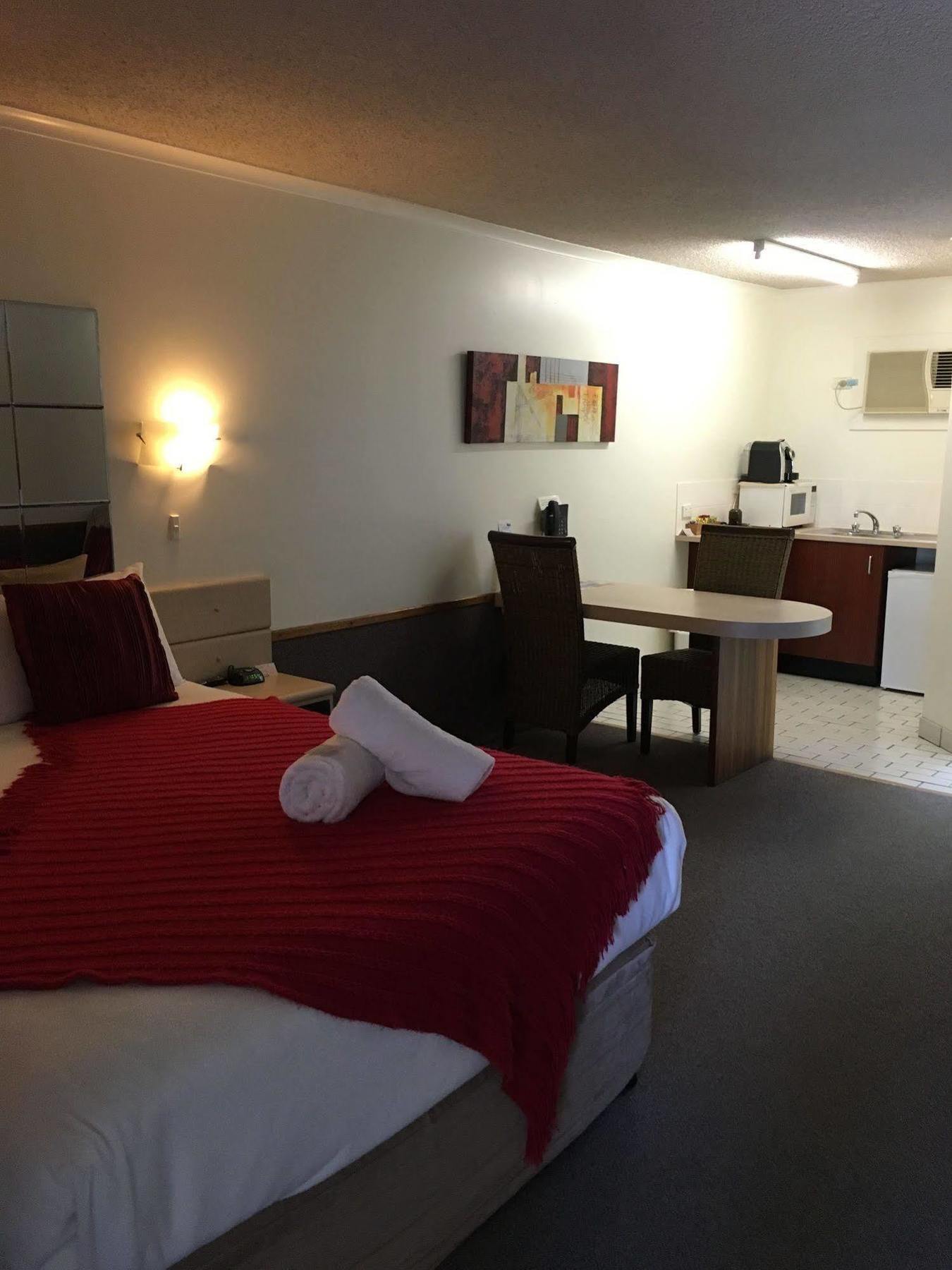 Rockhampton Court Motor Inn Luaran gambar